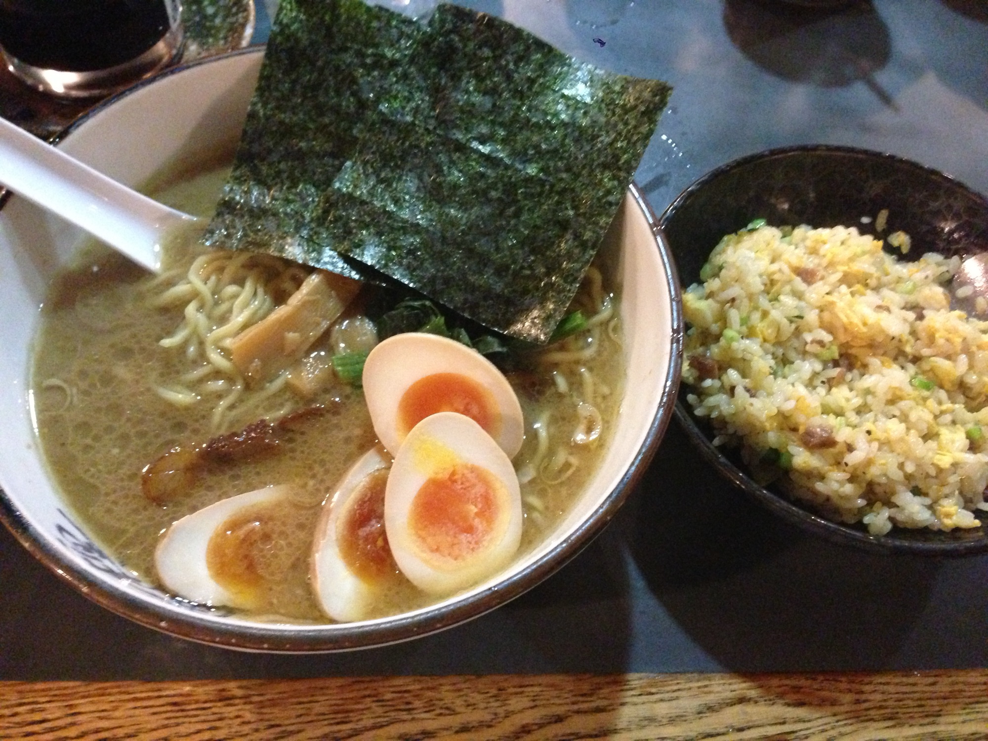 究極ラーメン 横濱家