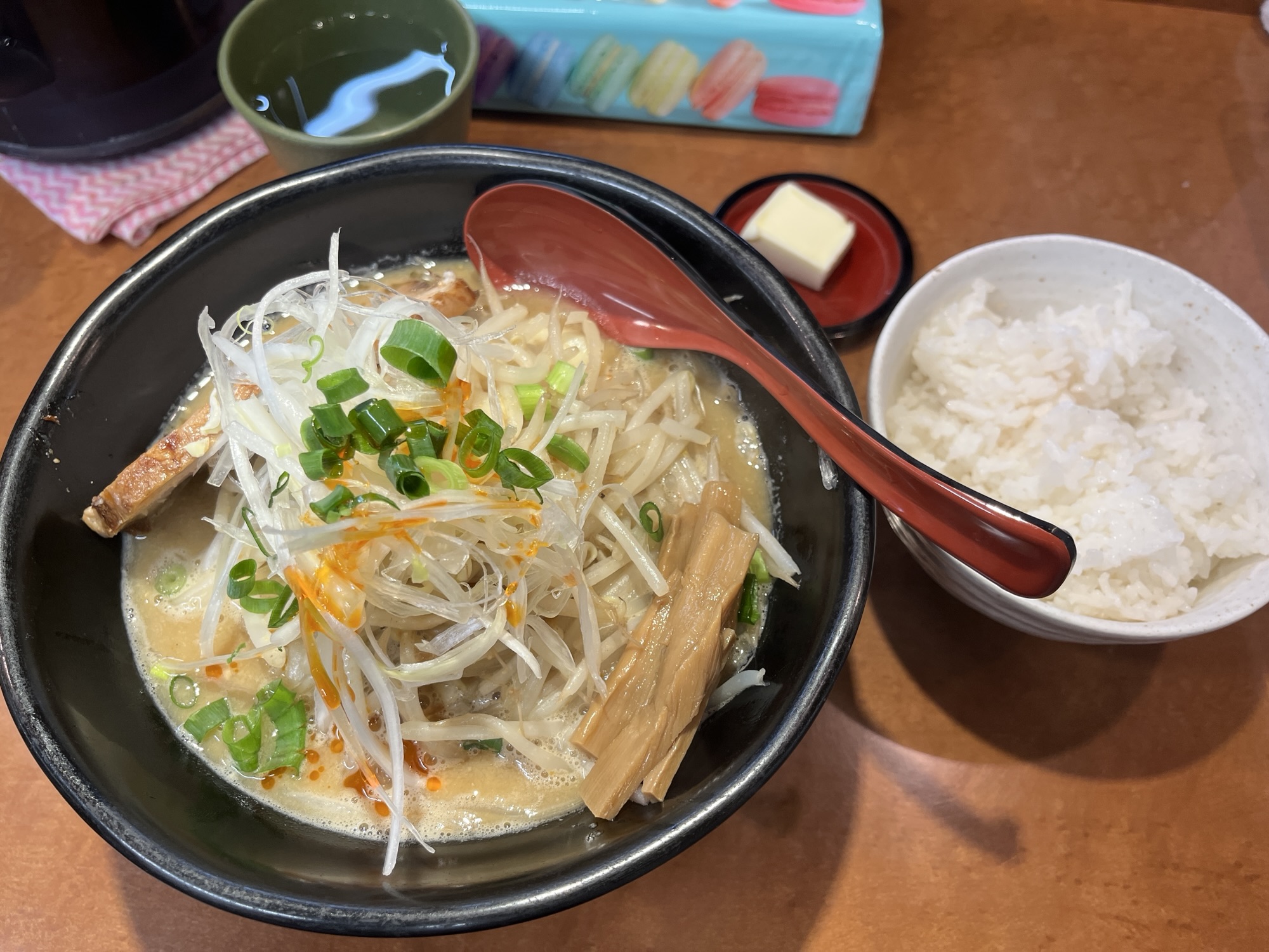 萬馬軒花橙さんの味噌ラーメン