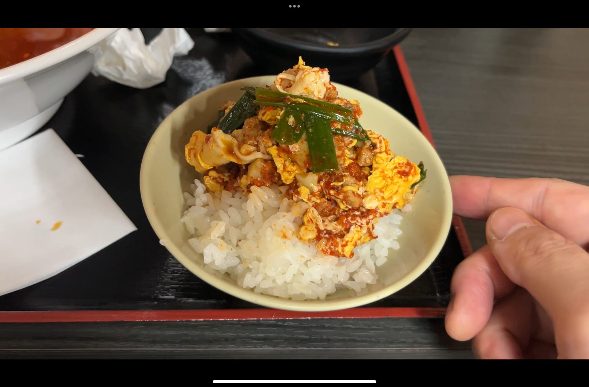桝本：ニンニク玉子丼
